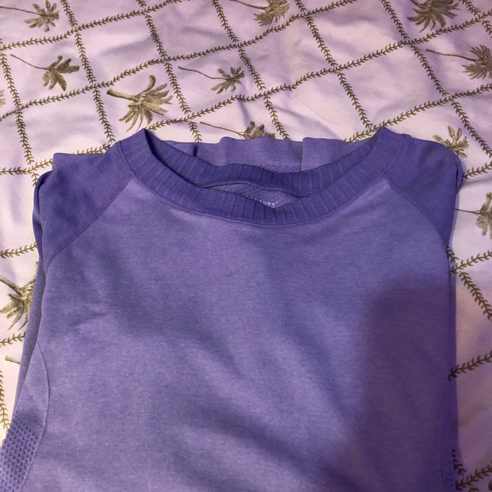 Lavender tee🏷